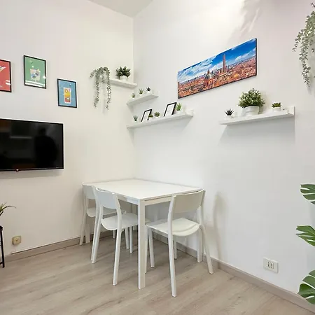 Apartment House *