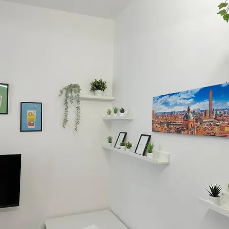 House Apartment *
