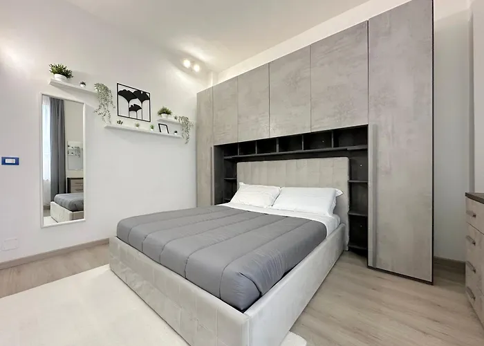 House * بولونيا